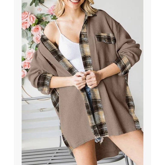 Oversized Waffle Knit Plaid Shacket - Picture 6 of 10